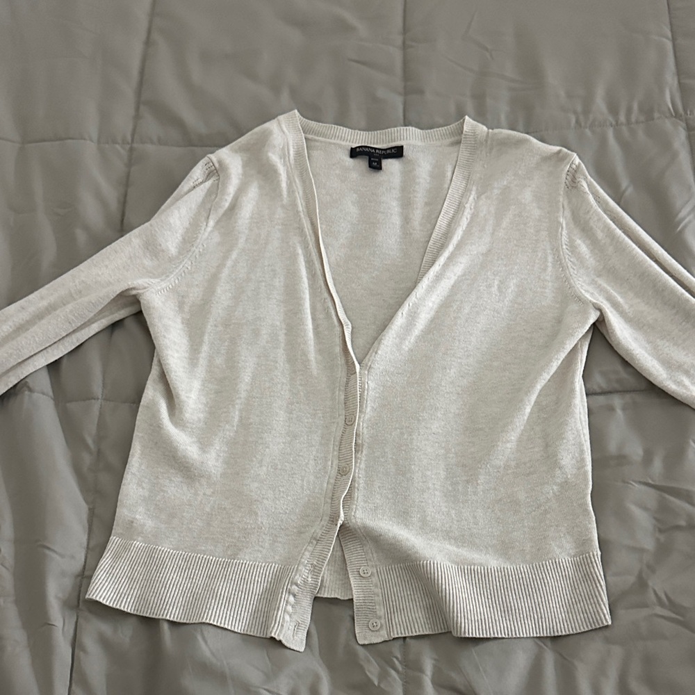 Banana Republic Light Beige Cardigan Sweater